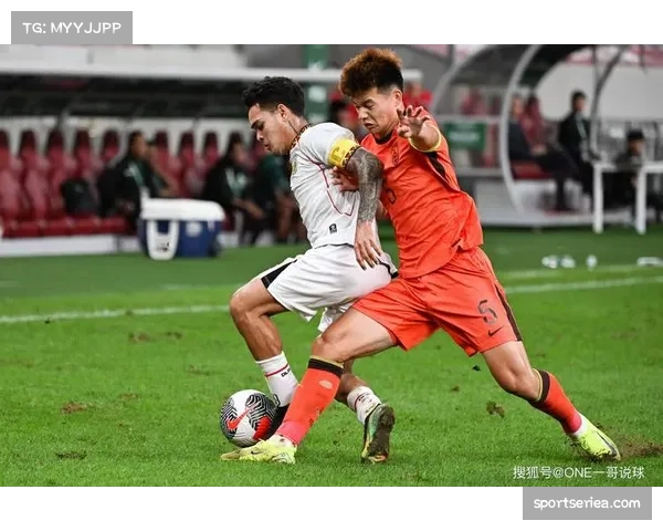 外援与国内球员通过定位球形成整体，战术融合新思路